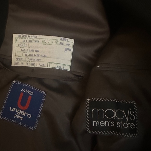 Ungaro Wool Suit 42L Pants 33w x 31i Gently worn Sold by Macy's 3 button - Picture 6 of 6